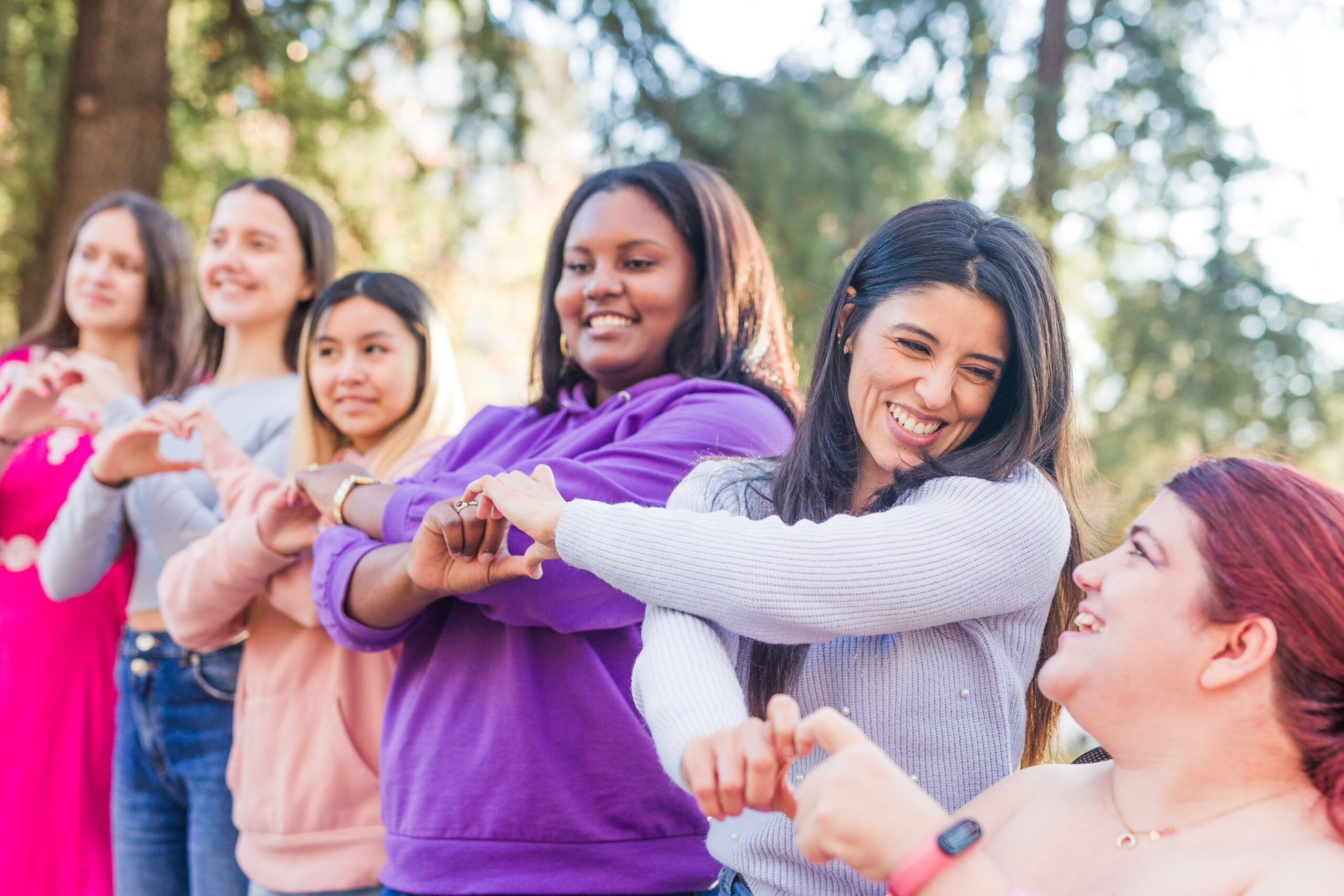 Microinclusions Enhance Women&#8217;s Sense of Belonging and Commitment in the Workplace